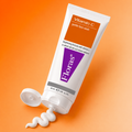 Floras Vitamin C Face Wash – Gentle Brightening & Refreshing Cleanser 50ml